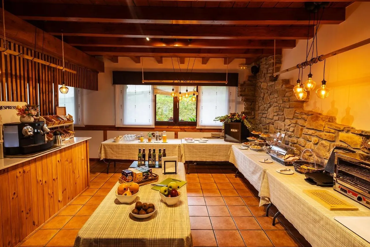 Hotel-Apartamento Rural Atxurra Bermeo