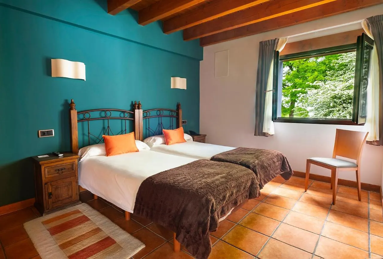 Hotel-Apartamento Rural Atxurra Bermeo