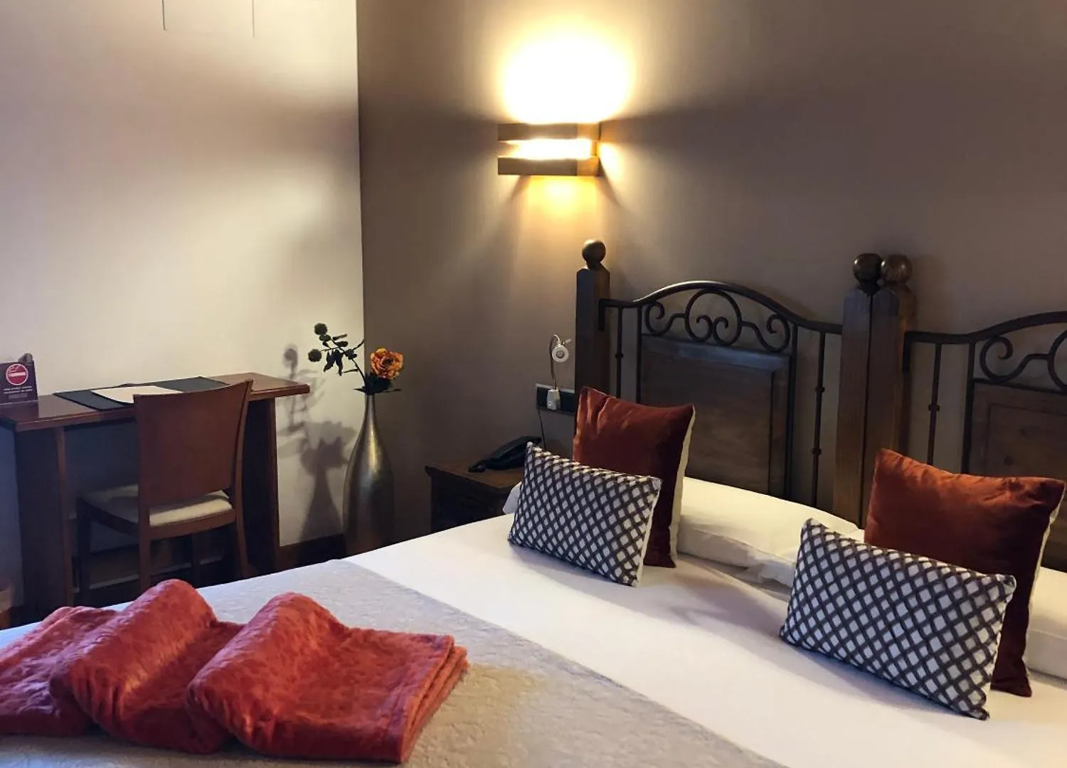Hotel-Apartamento Rural Atxurra Bermeo Aparthotel